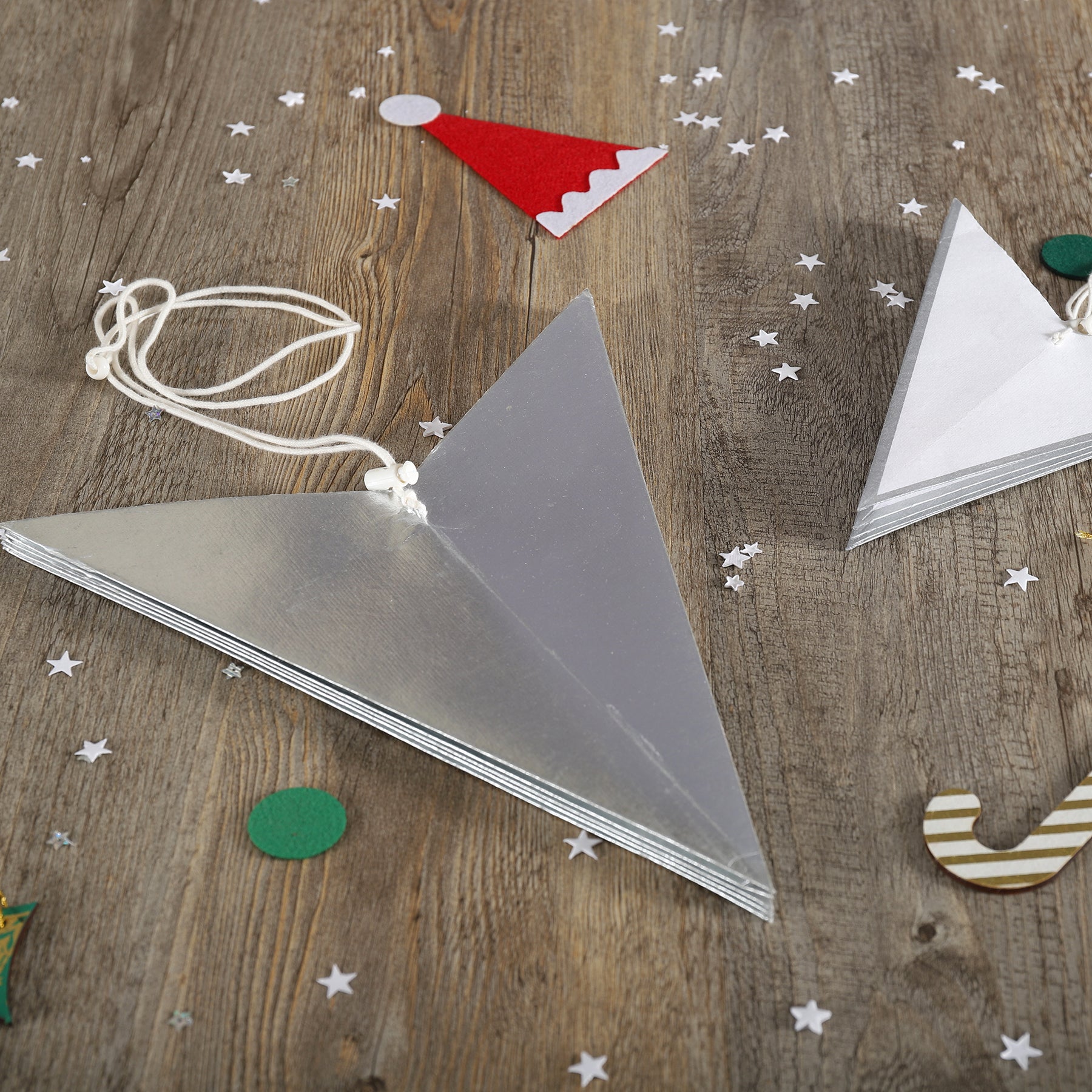 White & Silver Foil Handmade Paper Christmas Stars (Set of 2) | Book Bargain Buy