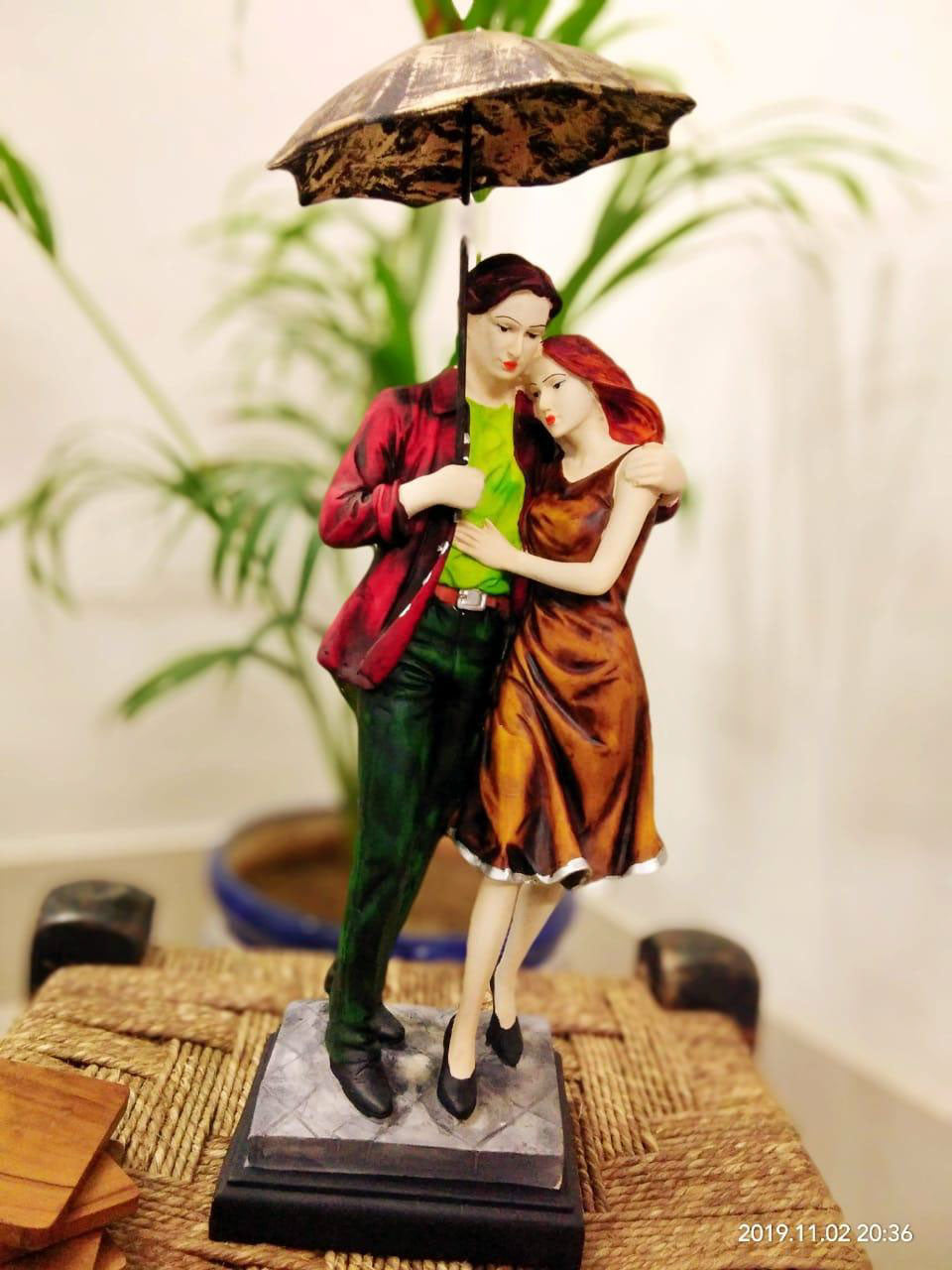 13" Inch Couple Statue with Umbrella (Design-4)