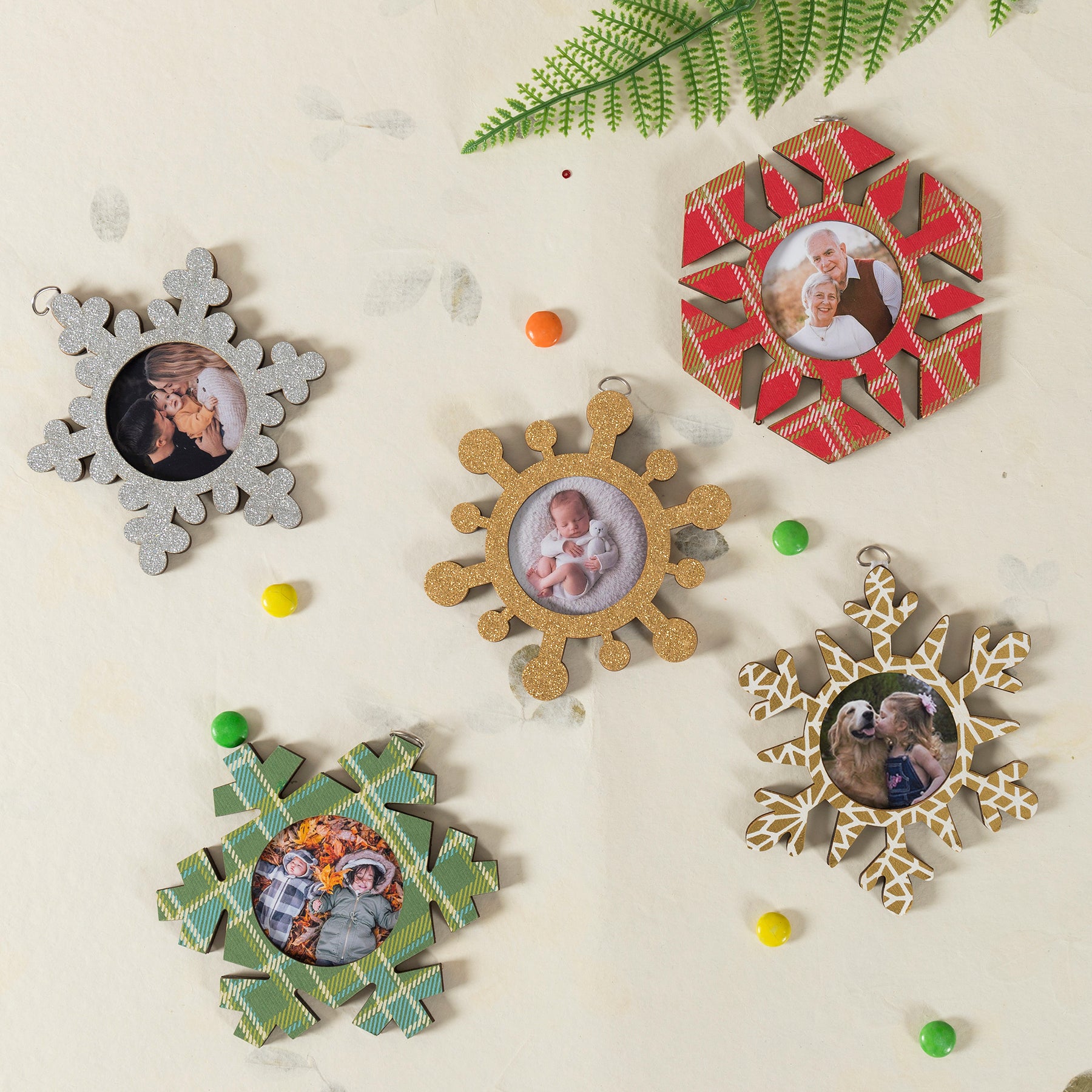 Xmas Snowflake Hanging Photo Frame (Set of 5) | Book Bargain Buy