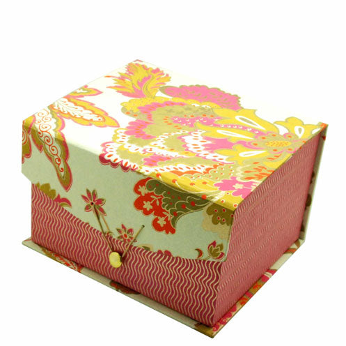 Handmade Gift Box book bargain buy